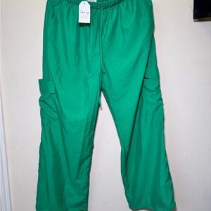 Sadie & Sage Green Cargo Pants